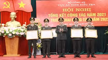Xuyên tết phá đại án