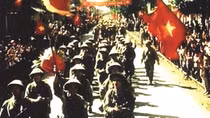 Chao nghiêng phố xuân