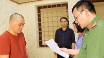 Khởi tố, bắt tạm giam phóng viên Báo Điện Biên Phủ