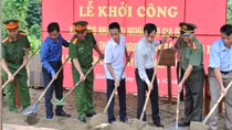 Khởi công xây dựng “Nhà tình nghĩa” cho thân nhân liệt sĩ CAND hy sinh trong vụ khủng bố ở Đắk Lắk