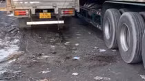 Bắt nghi can sát hại cô gái trong bãi xe ở Chợ đầu mối nông sản Thủ Đức