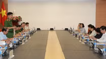 Nâng cao hiệu quả công tác đấu tranh phòng, chống ma túy, mại dâm trong tình hình mới