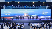 “Đại tiệc” âm thanh và ánh sáng trong lễ kỷ niệm 30 năm thành lập Tập đoàn Tân Á Đại Thành