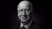 Huyền thoại bóng đá Anh Sir Bobby Charlton qua đời