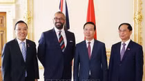 Chủ tịch nước tiếp xúc song phương nhân dịp tham dự Lễ Đăng quang của Nhà vua Anh Charles III