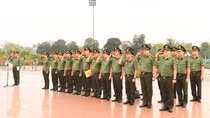 Đoàn Thanh niên Văn phòng Bộ Công an báo công dâng Bác