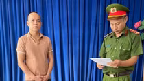 Từ vụ chó phóng uế, chủ bị bắt vì cho vay lãi nặng