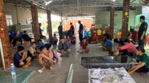 Cả gia đình tham gia tổ chức đánh bạc qua mạng quy mô lớn
