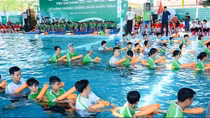 Khuyến nghị các kỹ năng chống đuối nước cho trẻ em và cứu người bị đuối nước
