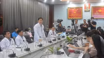 Kỳ tích 11 lần phẫu thuật cứu sống bệnh nhân “ngàn cân treo sợi tóc”