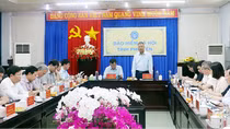 Tiếp tục đẩy mạnh thực hiện giao dịch điện tử trong tiếp nhận và giải quyết BHXH, BHYT