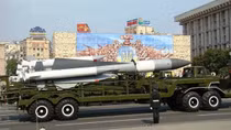 Quân đội Nga nhận lệnh "săn" S-200 Ukraine