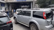 Xe đăng kiểm giảm mạnh, khó giữ chân đăng kiểm viên