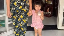 Đem con gái 2 tuổi đến gửi rồi bỏ đi biệt tích