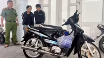 Hai anh em ruột đều là con nghiện, chuyên trộm xe tại bệnh viện