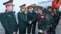 76 thành viên Đoàn cứu hộ, cứu nạn QĐND Việt Nam về nước an toàn