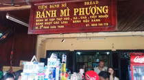 Bánh mì Phượng bị phạt 110 triệu đồng, đình chỉ hoạt động 3-5 tháng