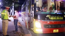 Chuyển biến tích cực từ tổng kiểm soát xe ôtô vận tải hành khách và container