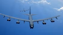Oanh tạc cơ B-52 Mỹ áp sát lãnh thổ Nga giữa lúc nhạy cảm