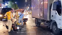 Va chạm liên hoàn trên Quốc lộ 60, 5 người thương vong