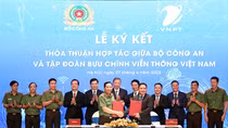 Cùng chung sức, đồng lòng thực hiện thắng lợi công cuộc chuyển đổi số