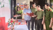 Bộ lịch CAND năm 2024 phản ánh ấn tượng, sinh động các hoạt động của lực lượng CAND