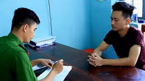 Người ít góp 10 triệu, người nhiều 4 tỉ đồng cho chủ hụi tuyên bố... vỡ nợ