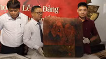Việt kiều Pháp tặng Đà Nẵng bộ sưu tập tranh quý