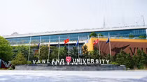 Trường ĐH Văn Lang sử dụng nhiều lao động nước ngoài không phép