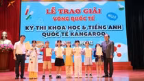 Trao giải vòng quốc tế Kỳ thi Khoa học và Tiếng Anh Kangaroo