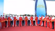 Thủ tướng cắt băng khánh thành cao tốc Nha Trang - Cam Lâm, Vĩnh Hảo - Phan Thiết