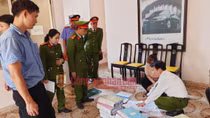 Thừa Thiên-Huế: Khám xét khẩn cấp tại 2 trung tâm đăng kiểm xe cơ giới