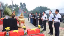 An táng 114 hài cốt liệt sĩ Quân tình nguyện Việt Nam hy sinh trên chiến trường trong nước và Campuchia