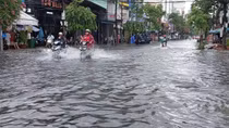 Mưa lớn gây ngập lụt nhiều nơi, Đà Nẵng ra thông báo khẩn cho học sinh nghỉ học