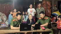 Bám bản vùng cao, quyết tâm về đích cấp căn cước công dân