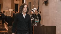 Huyền thoại saxophone Kenny G đã sẵn sàng cho đêm diễn tại Hà Nội
