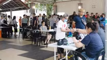 Lựa chọn con đường tiến lên của “đảo quốc sư tử”