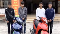 Khởi tố 2 đối tượng rủ nhau lạng lách xe máy, lăng mạ để... trêu CSGT