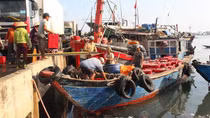 Ngư dân Thừa Thiên-Huế chung sức gỡ bỏ “thẻ vàng” IUU