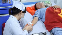 Bắt 2 đối tượng dùng súng bắn nữ lao công tại Quảng Ngãi