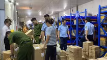 Phát hiện lô hàng điện tử "khủng" nghi nhập lậu