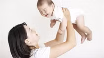Bệnh nhi 4 tháng tuổi chảy máu não do hội chứng rung lắc