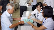 Đề xuất giảm độ tuổi hưởng trợ cấp hưu trí xuống 75 tuổi