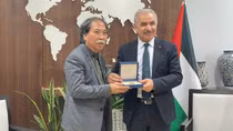 Nhà thơ Nguyễn Quang Thiều nhận Huân chương cao quý nhất của Nhà nước Palestine