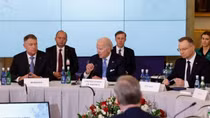 Ông Biden trấn an đồng minh NATO sau động thái đanh thép từ Nga