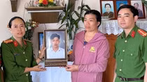 Trích xuất dữ liệu căn cước làm di ảnh cho người đã khuất