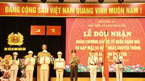 Khoa An ninh điều tra đón nhận Huân chương Bảo vệ Tổ quốc hạng Nhì