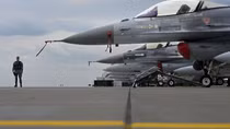 Hà Lan chuyển F-16 tới thao trường phục vụ phi công Ukraine