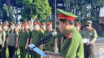Công an quận Bắc Từ Liêm báo công với Bác và tưởng niệm các anh hùng liệt sĩ