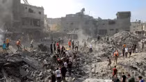 Trại tị nạn ở Gaza hứng bão hỏa lực trong đêm Giáng sinh, 70 người thiệt mạng